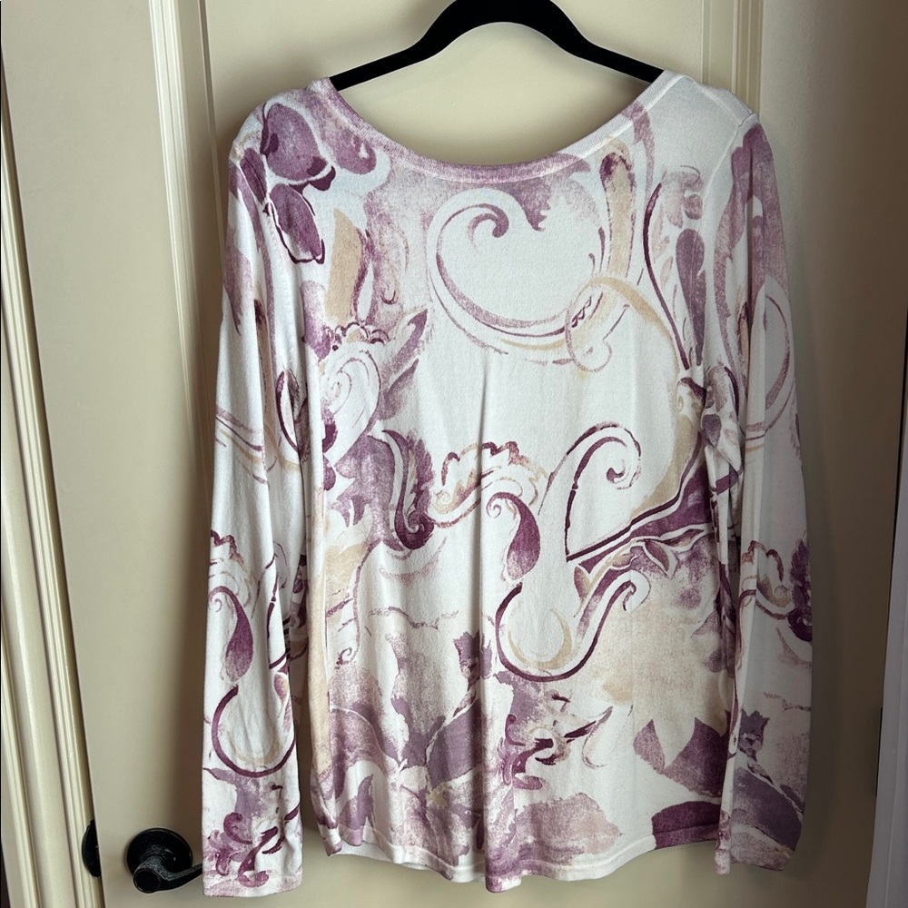 Chico's Purple and Cream Swirl Long Sleeve Top
#010